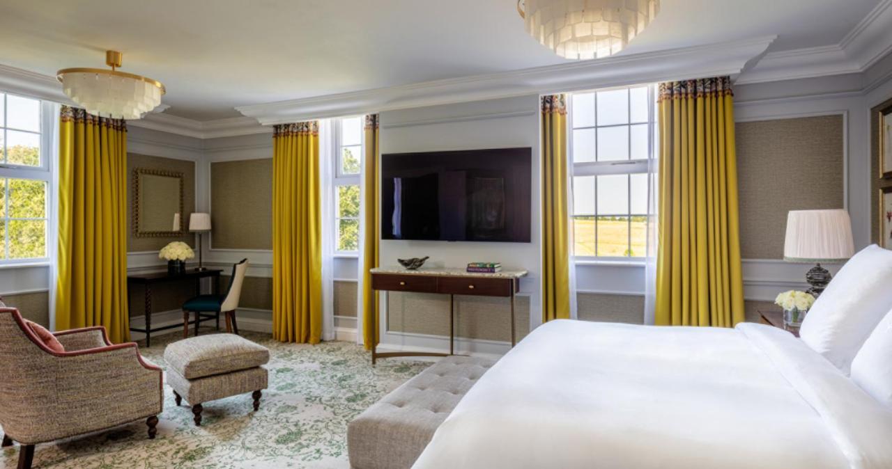 Four Seasons Hotel Hampshire Winchfield Exterior photo