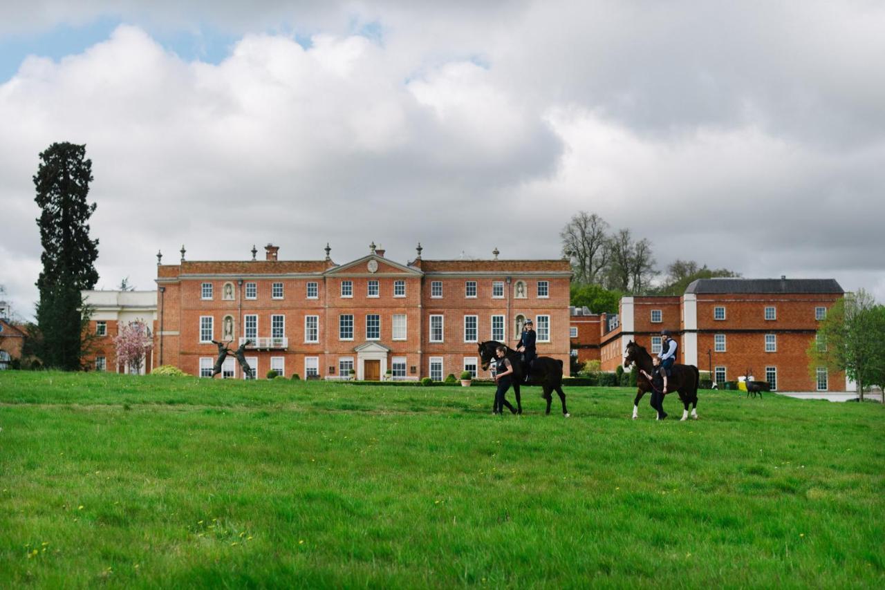 Four Seasons Hotel Hampshire Winchfield Exterior photo